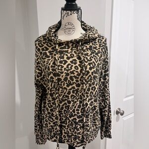 Cute leopard Print lightweight sweater